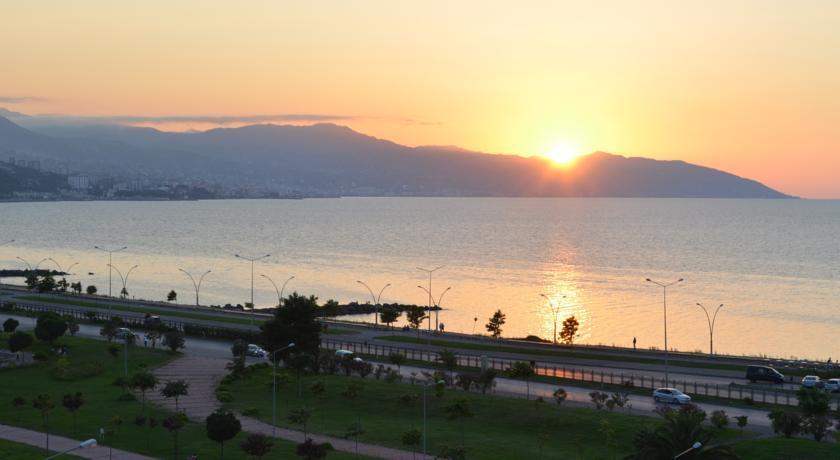 Panagia Suite Hotel Trabzon Exterior photo